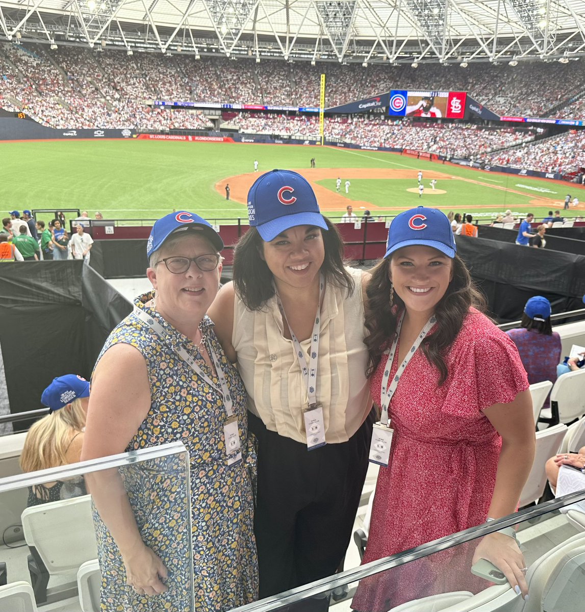 Great seeing #AdvocateHealth on the <a href="/Cubs/">Chicago Cubs</a> uniforms today to honor Lauren, Jill, Suzanne and our 40,000 nurses and healthcare workers across the globe! #LondonSeries #HopeHealthHealing