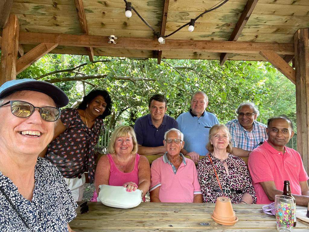 StephenCavinder's tweet image. Joined by some of our amazing deliverers this afternoon. They play such an important and valuable part, not only at election time, but all year round. #KeepingInTouch #AllYearRound #LibDemAction