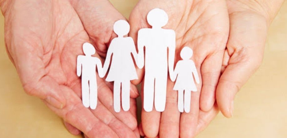 MesutUregen's tweet photo. Toplumun temeli Aile diyorsunuz.
Ama Aileleri ayırıyorsunuz.
Gömleğin ilk düğmesini yanlış iliklerseniz, bütün düğmeler yanlış iliklenir.
Aileleri birleştirin,
Toplumu güçlendirin.
#BirMazeretimizVar
@tcmeb 
@Yusuf__Tekin https://t.co/EtOA7m51WM