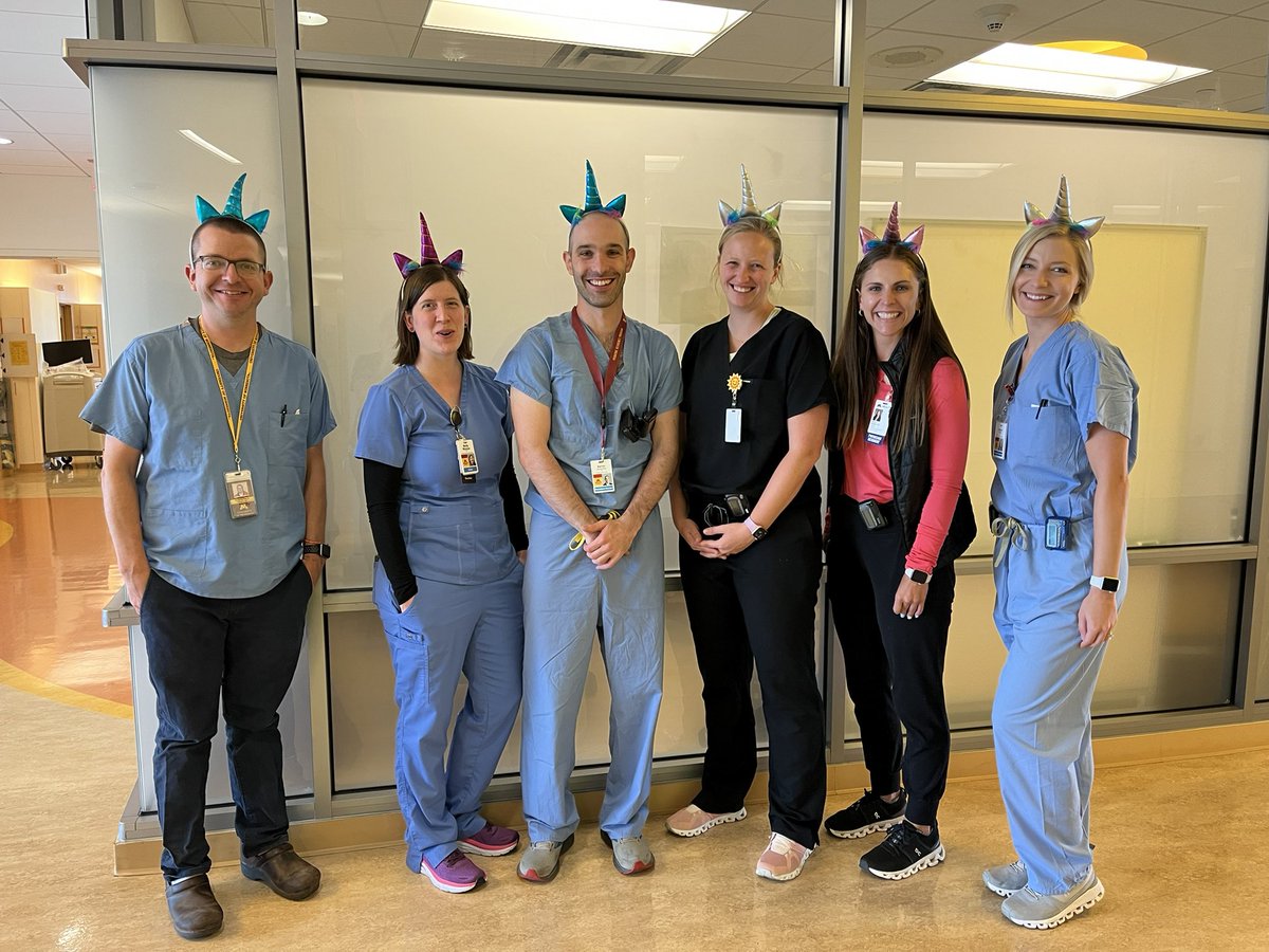andrewolsonmd's tweet photo. So awesome to welcome new interns @MHFVChildrens @umnpedsres today! 

Headwear inspired by @DGlaucomflecken and provided by the multi-talented @dr_wyman!  

Here’s to a great time of learning, caring, and growing. https://t.co/4Ywb0mdQHG