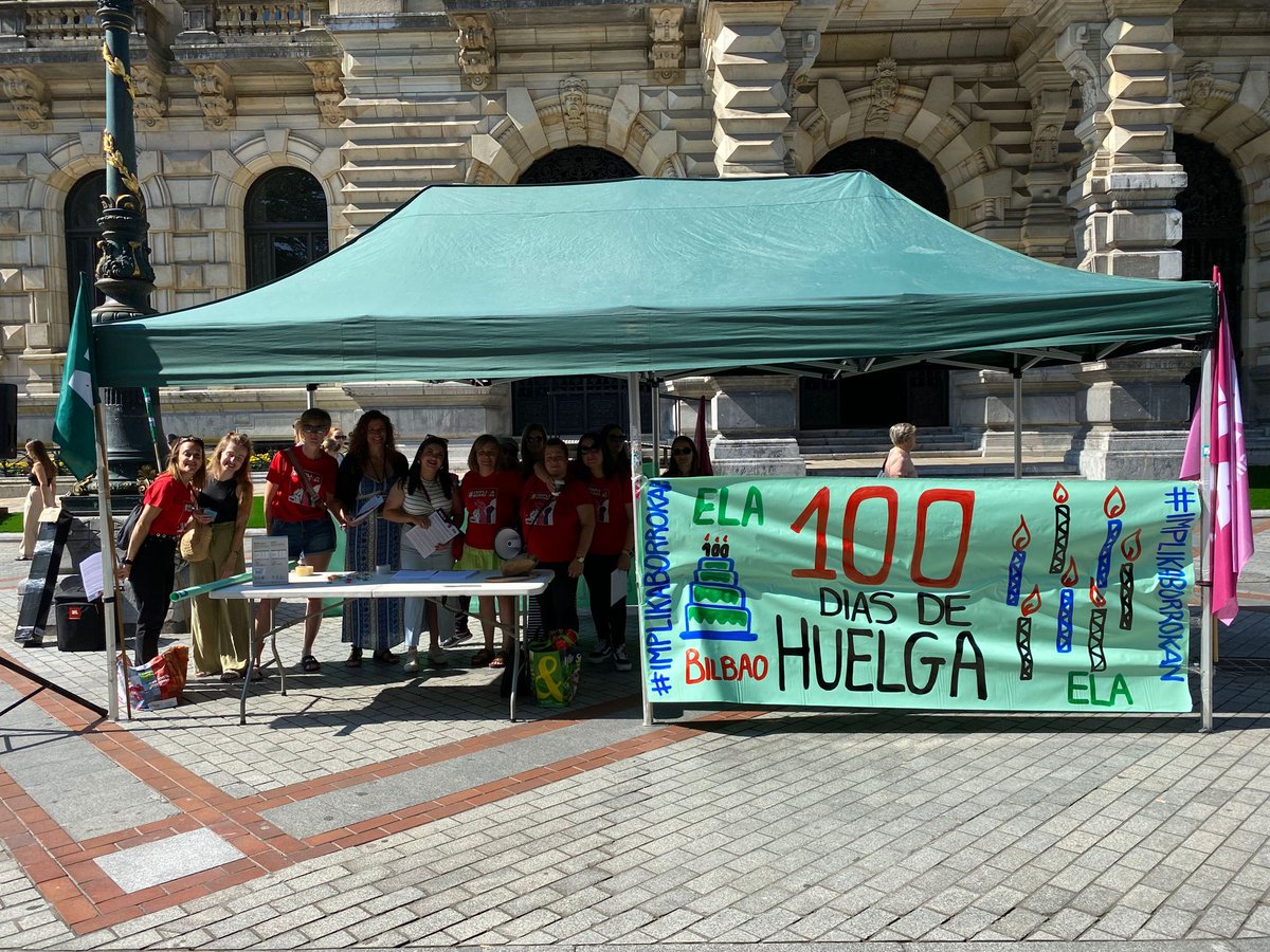 Implikaborrokan's tweet photo. 1️⃣0️⃣0️⃣ días de #huelga y seguimos con movilizaciones, hasta que esto no se resuelva seguiremos dando guerra.

Aupa neskak ‼️✊✊👏👏

@Implika_Formac ion, tu ERE no se explica

@institutoMEDAC 
@MasterDGrupo https://t.co/mb8kjlpzKS