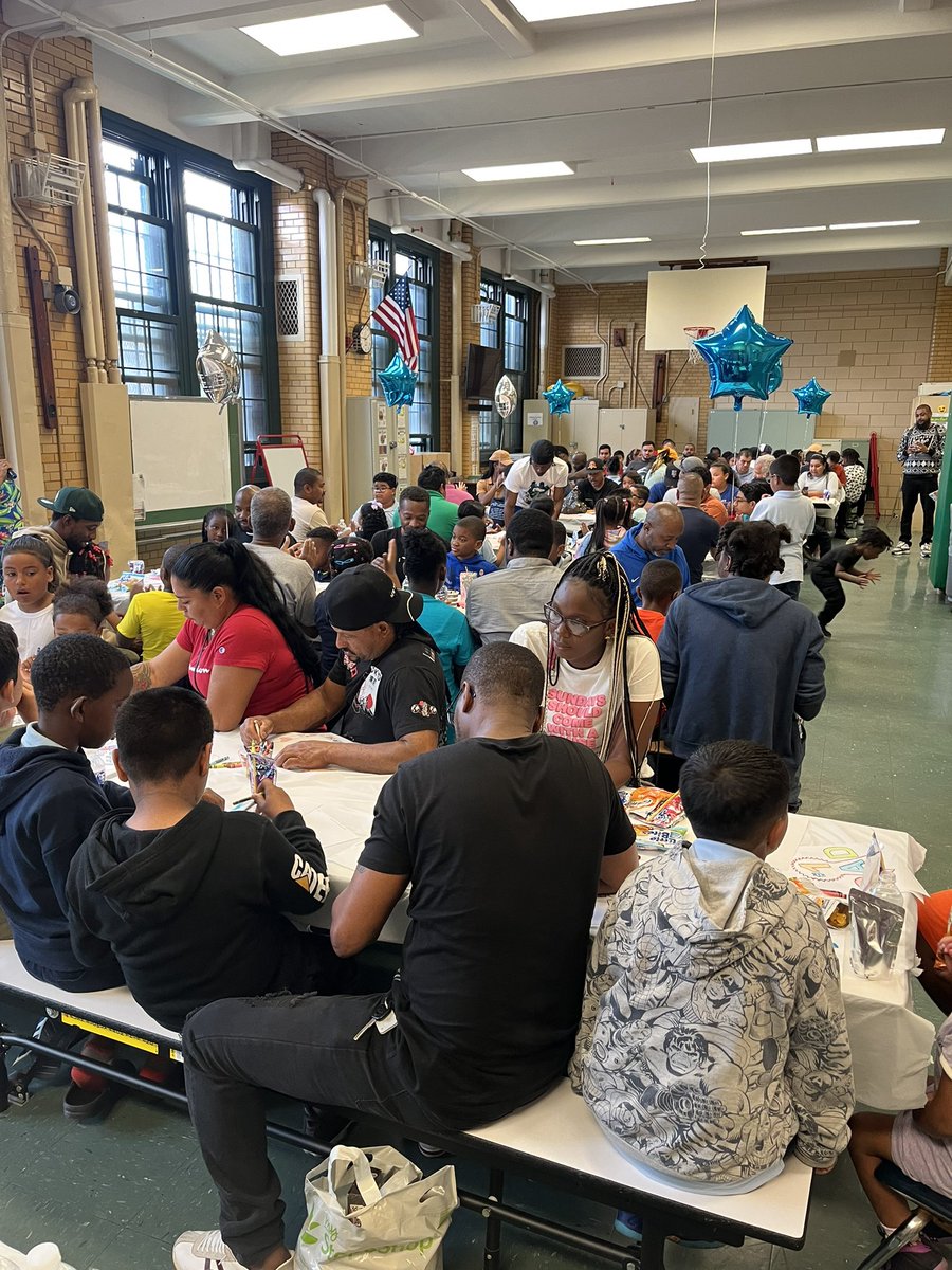 PS104Q The Bayswater School tweet media