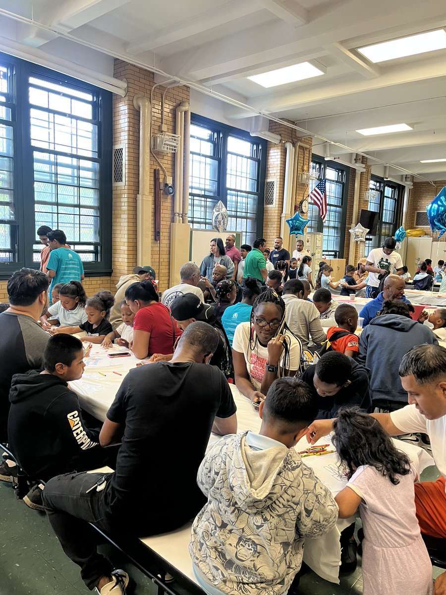 PS104Q The Bayswater School tweet media