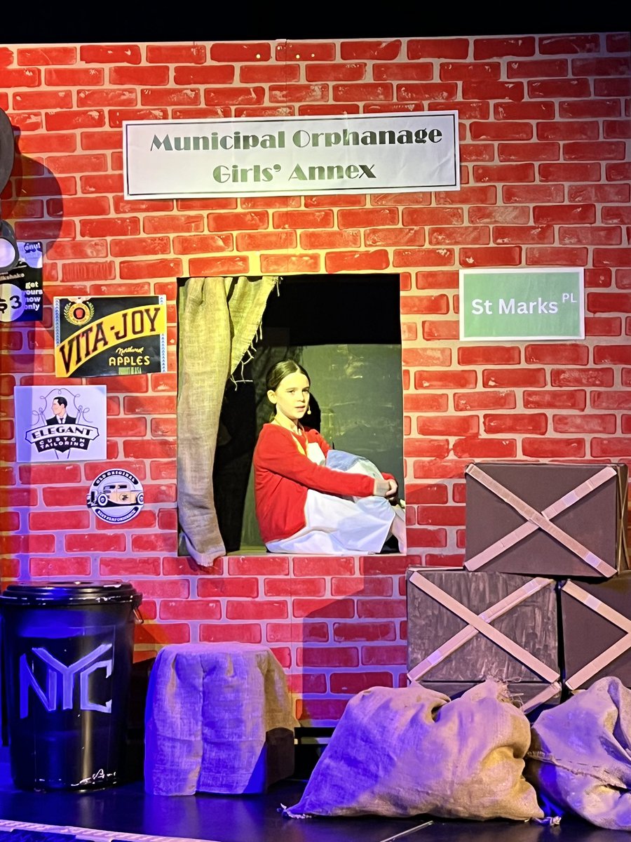 JESSjumeirahYR6's tweet photo. Individually we can do a little; together we can do an awful lot! Two casts, one show and a very proud @JESSJumeirah community!A huge thank you to everyone for making this happen! @JESSDubai https://t.co/1ceIJAma5q