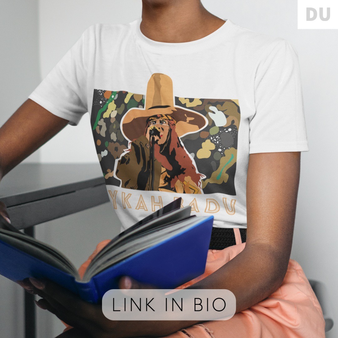 Erykah Badu Graphic Tshirt

etsy.com/shop/DigiUnder…
#tshirtdesign #streetweardesign #designapparel #designclothing #customdesign #designtshirt #designstreetwear #graphicdesign #teedesign #graphictee #appareldesign #teedesign #merchdesign #rnb #musicfestival #erykahbadu #90s