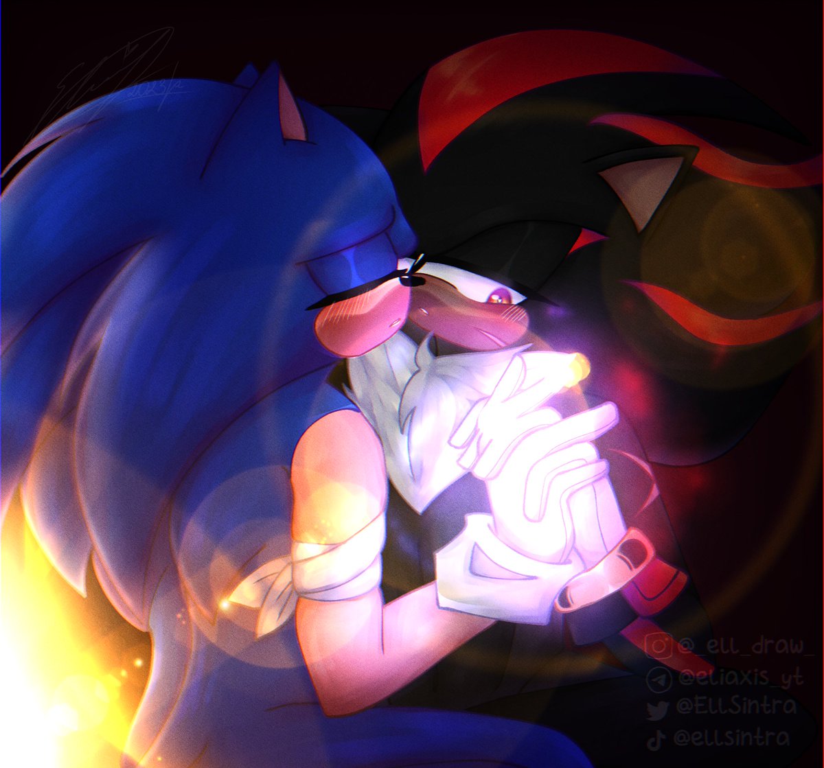 '- close your eyes and relax, direct the power to our palms'

(This is a moment from some fanfiction on Wattpad)

#sonadow