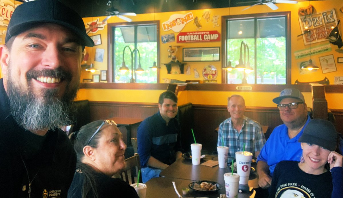 Even #freedomFighters break for lunch - what’s your favorite freedom fuel during a #DayofAction? @AFPhq #NDOA #ReigniteTheAmericanDream