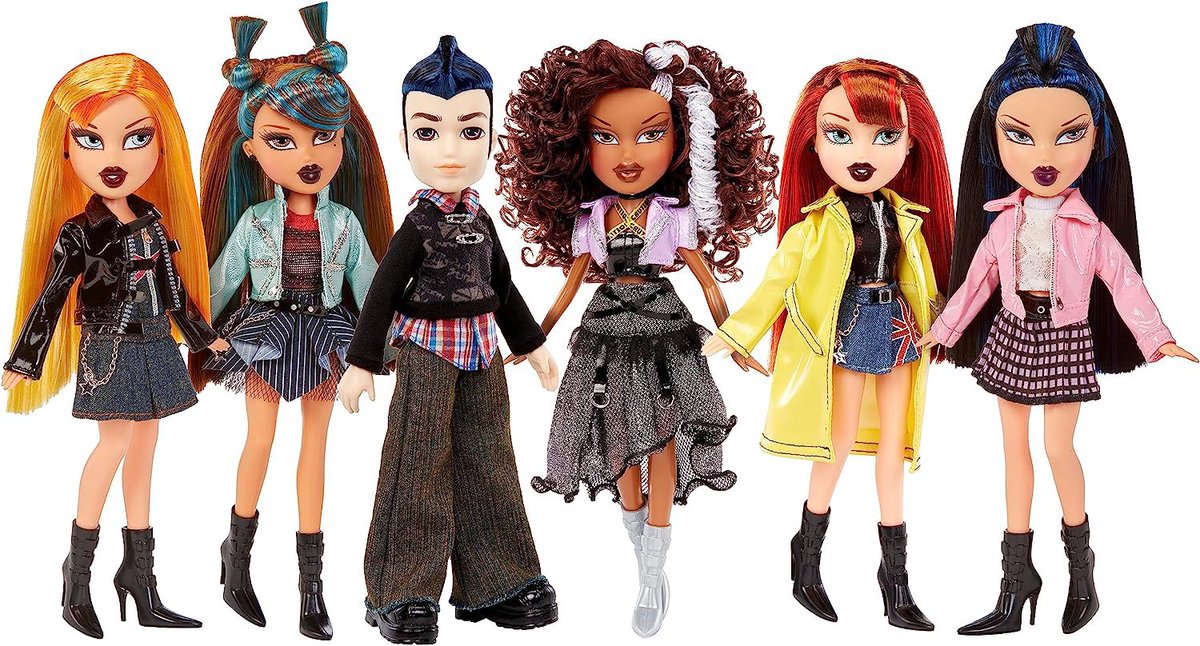 Maripaz on Twitter "TBT when the Bratz® went to London! The Pretty ‘N’ Punk dolls first turned