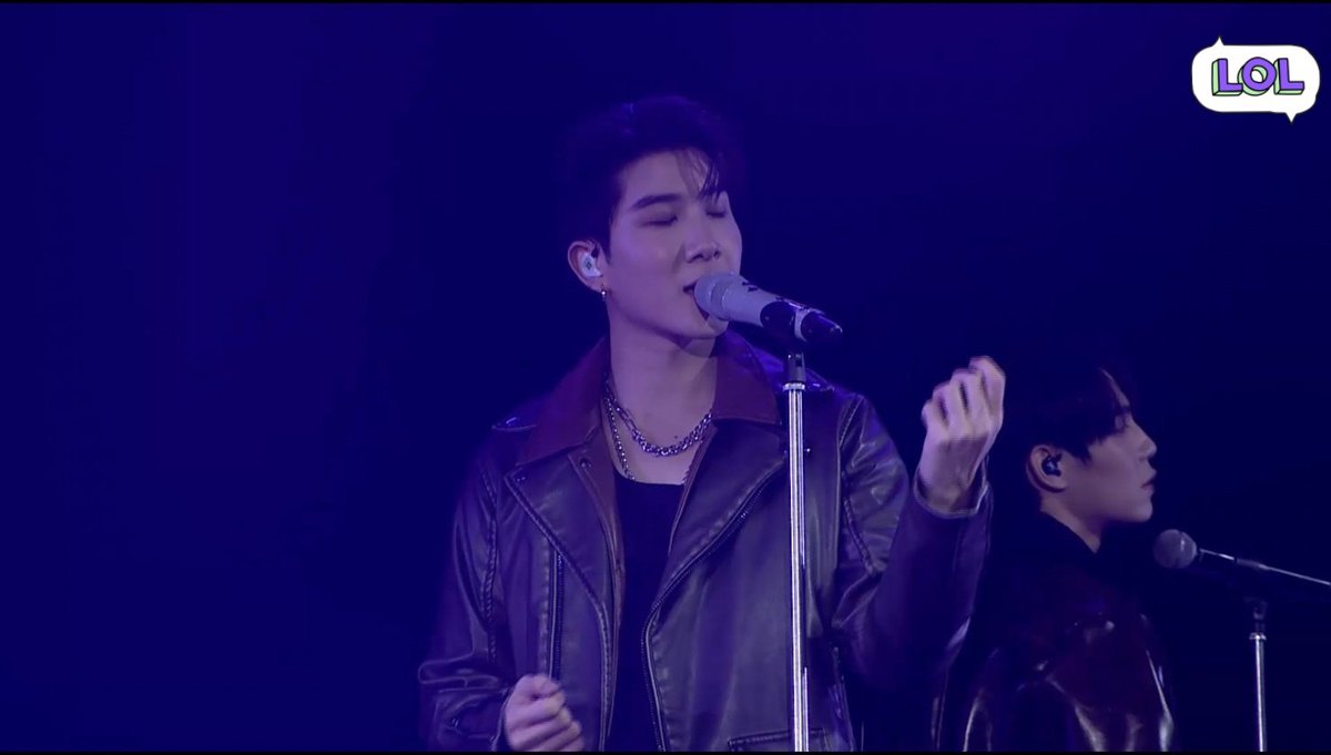 tomatomomoshiro's tweet image. ข้าวตังๆๆ @myktnw วันนี้ร้องเพลง มีเสน่ห์มากๆเลยนะ เสียงเพราะกับท่าทางที่เป็นเอกลักษณ์ 😸 เก่งมากๆ นะ วันนี้ทั้งเท่ ทั้งน่ารักเลย ปลื้มปริ่ม 🌘💐🦥😁#เฟิร์สข้าวตัง #LOLFanFest2023D1 #LOVOLUTION