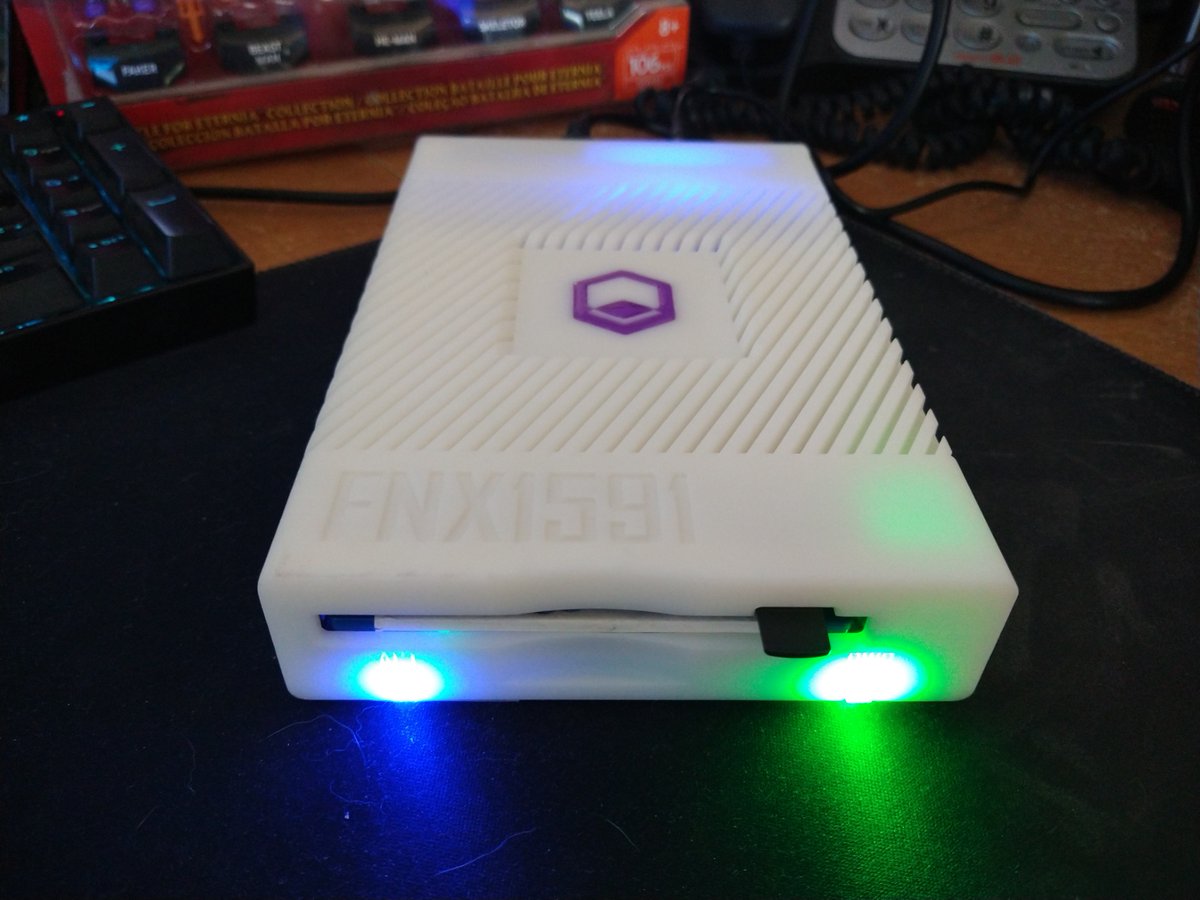 8BitBoyzRetro's tweet image. First test/use of the new FNX1591 floppy drive! Using it as a #Commodore 1581 drive on ROM Slot #2 for the blue activity LED with a C64c! (*each ROM slot changes the color of the activity LED)
Video Here:
youtube.com/shorts/Fsb2gIi…

#FloppyDrive #DiskDrive #Floppy @StefanyAllaire