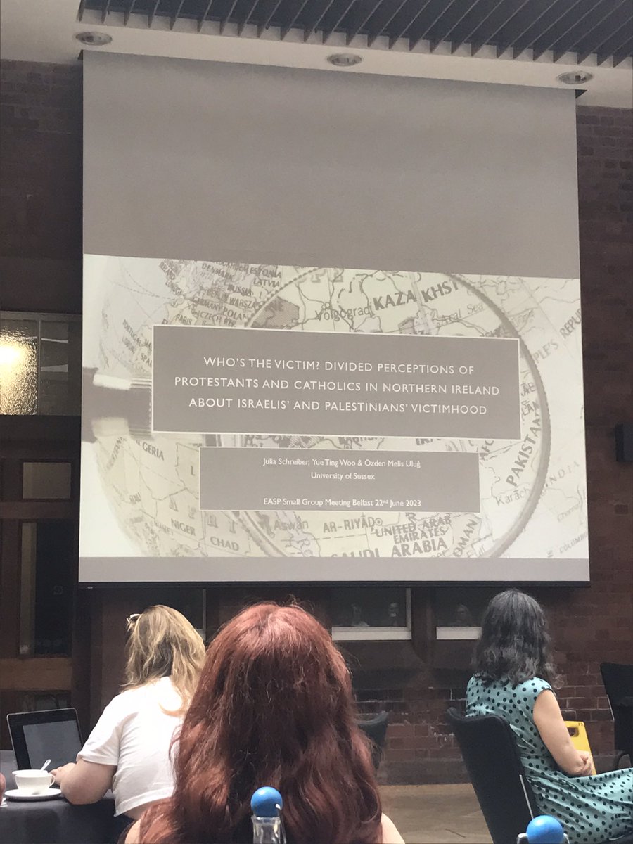 Very glad to have attended my first academic conference! The EASP conference on Social Cohesion was wonderful. Not too big and a nice way to ease into the scene! Thank you very much <a href="/QUBelfast/">Queen's University Belfast 🎓</a>  <a href="/GulseliBaysu/">Gülseli Baysu</a> <a href="/rhiannon_turner/">Professor Rhiannon Turner</a> for hosting 😊

#EASP #conference #SocialPsych