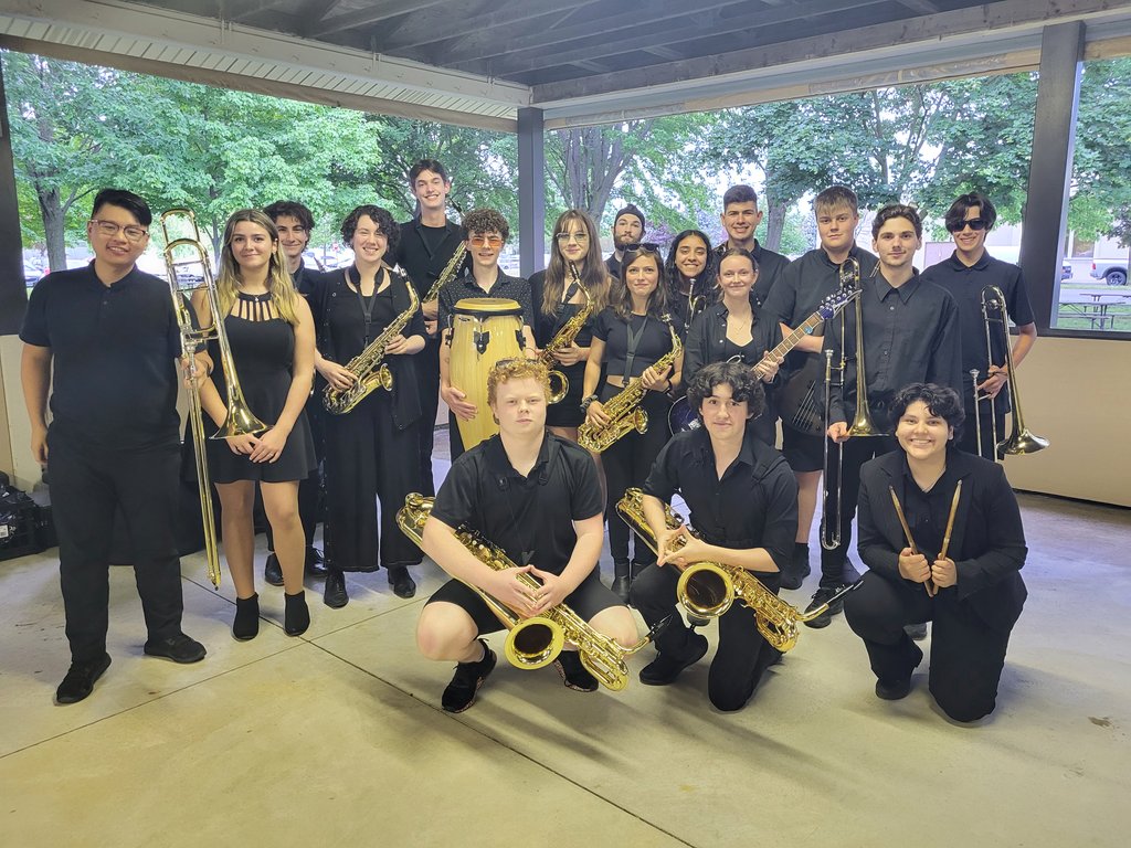 Mme Papineau tweet media