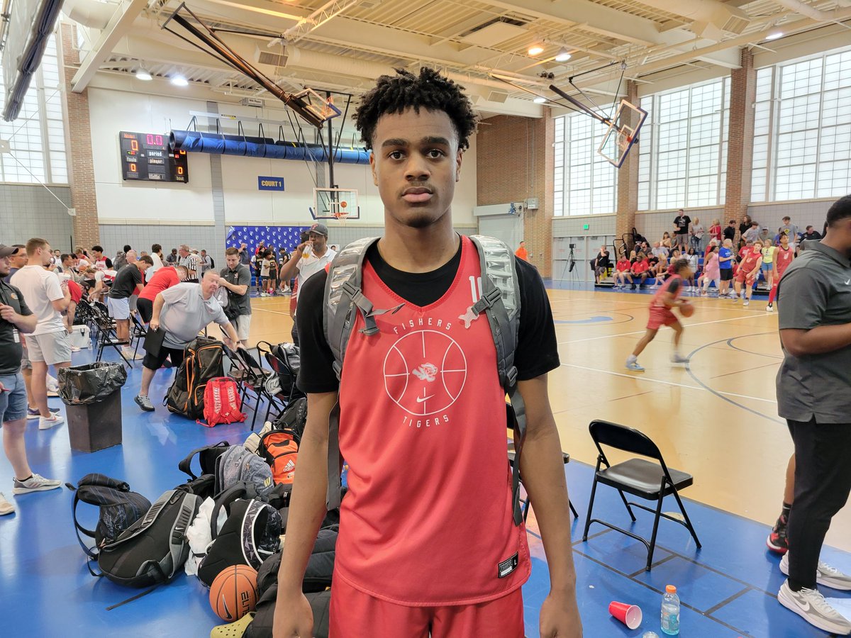 Trevor Andershock (@inbballsource) on Twitter photo <a href="/JalenHaralson3/">Jalen Haralson</a> Keenan Garner led Fishers with 24 points. Jalen Haralson (pictured) added 18.
Jack Svetich looked good in the loss and finished with 18 points for Crown Point. <a href="/JalenHaralson3/">Jalen Haralson</a> Keenan Garner led Fishers with 24 points. Jalen Haralson (pictured) added 18.
Jack Svetich looked good in the loss and finished with 18 points for Crown Point.