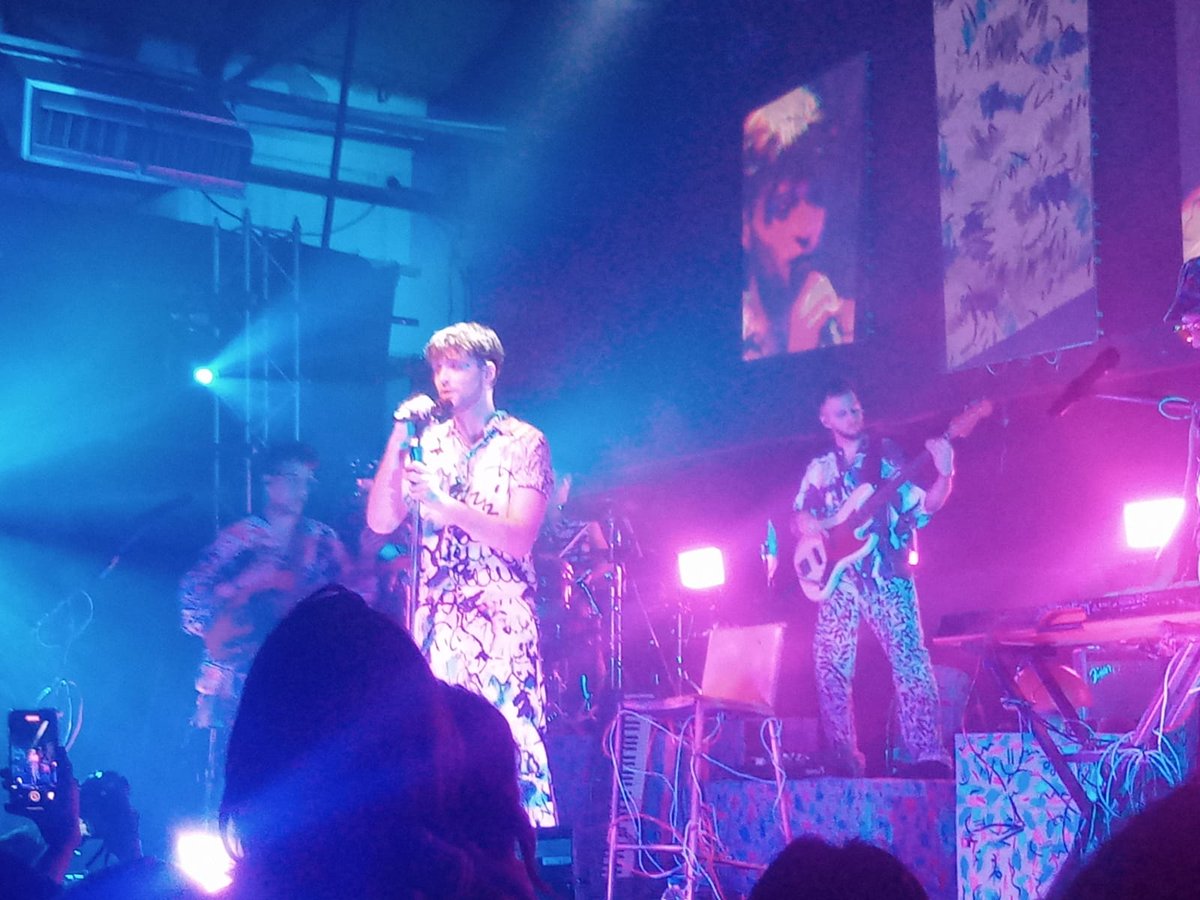 Changedbass's tweet photo. Ayer en el concierto de Alan Sutton y las criaturitas de la ansiedad!
#AlanSutton https://t.co/7AS1UQzxsP