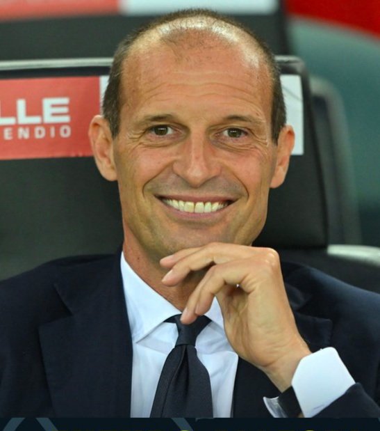 Quest'uomo dopo aver difeso mediaticamente la #Juventus durante la farsa #plusvalenze , sta ora trattando la partecipazione dei bianconeri alla #saudicup .
È molto più di un mister.
È Macs #Allegri 😉