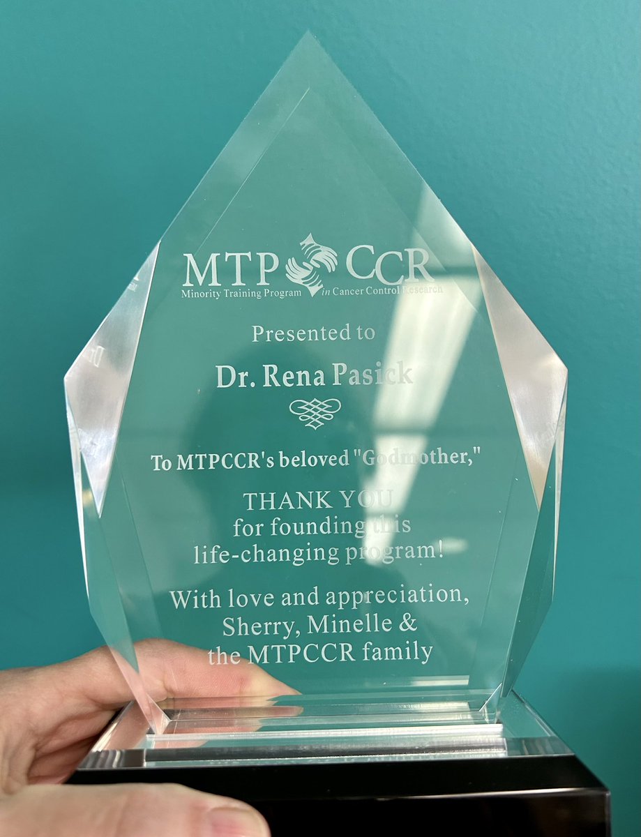 After >20 years we are at the end of my pride and joy, the Minority Trg Prog in Cancer Control Research that encouraged >200 under-represented masters students into doctoral programs. So proud to receive this tribute from staff and alums! #MTPCCR #cancerdisparities