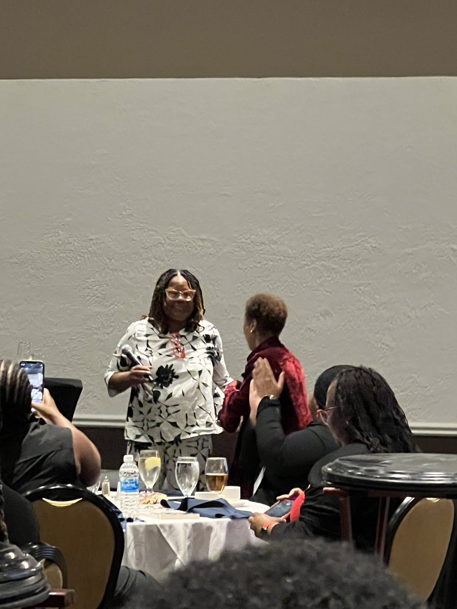 Lunch plenary with @DMConwayDean  and <a href="/JanetDewartBell/">Dr. Janet Dewart Bell</a>! #LutieLytle2023