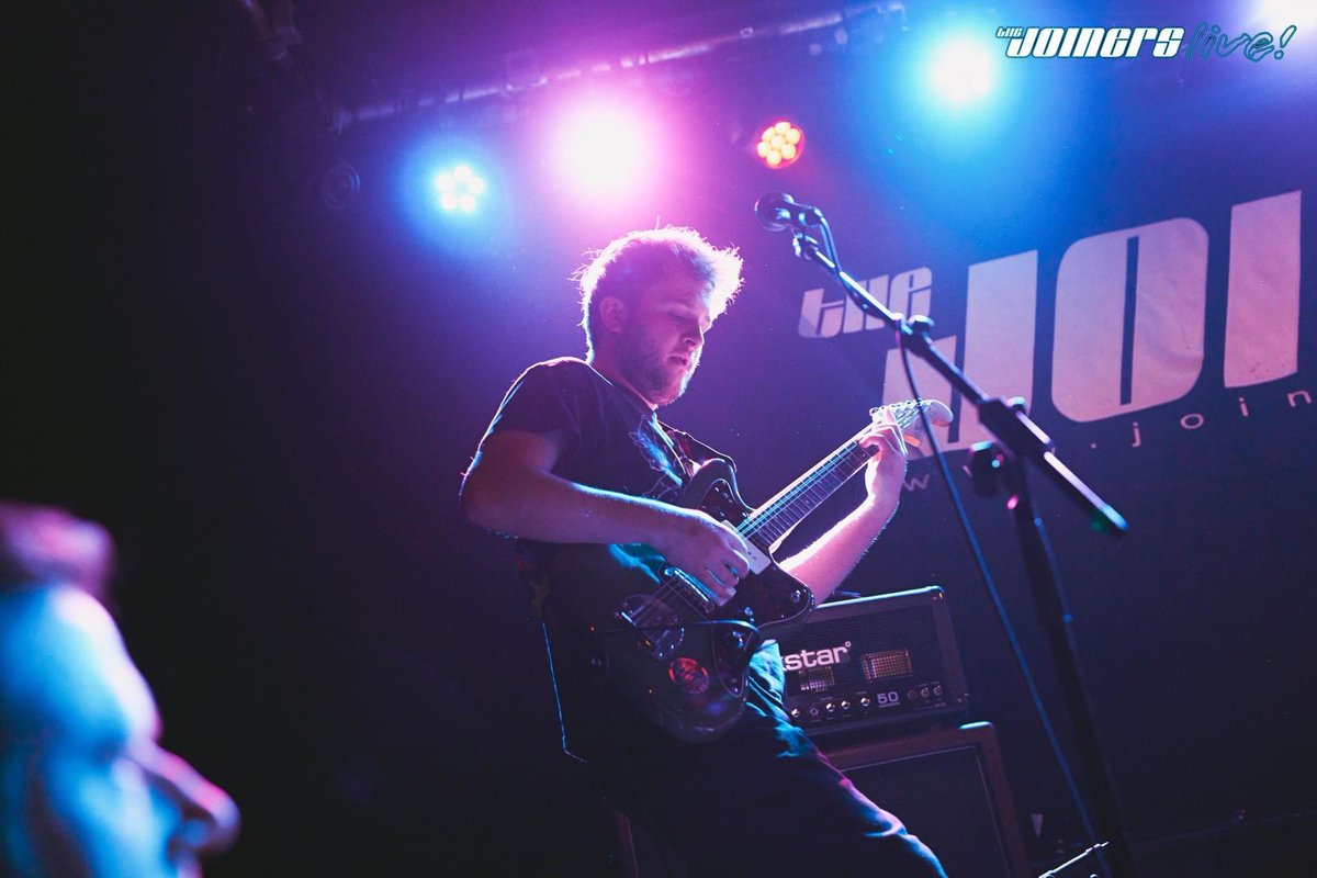 MAXWELLTHEBAND tweet media