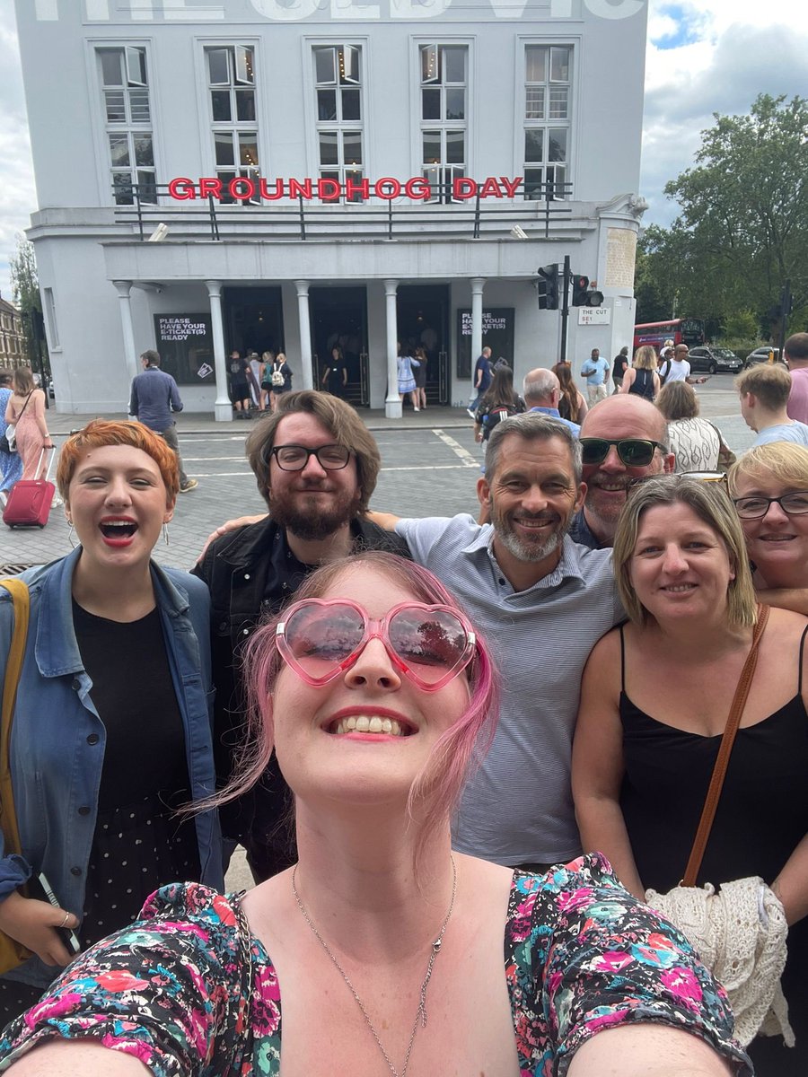 nellwebb's tweet image. Groundhog Day @oldvictheatre was just stunning today. The recent fine tuning has elevated it to another level!  First time viewing for 5 of my family and it surpassed all of their expectations.  I laugh and cry every damn time I see it - what a joy it is 🥲💕