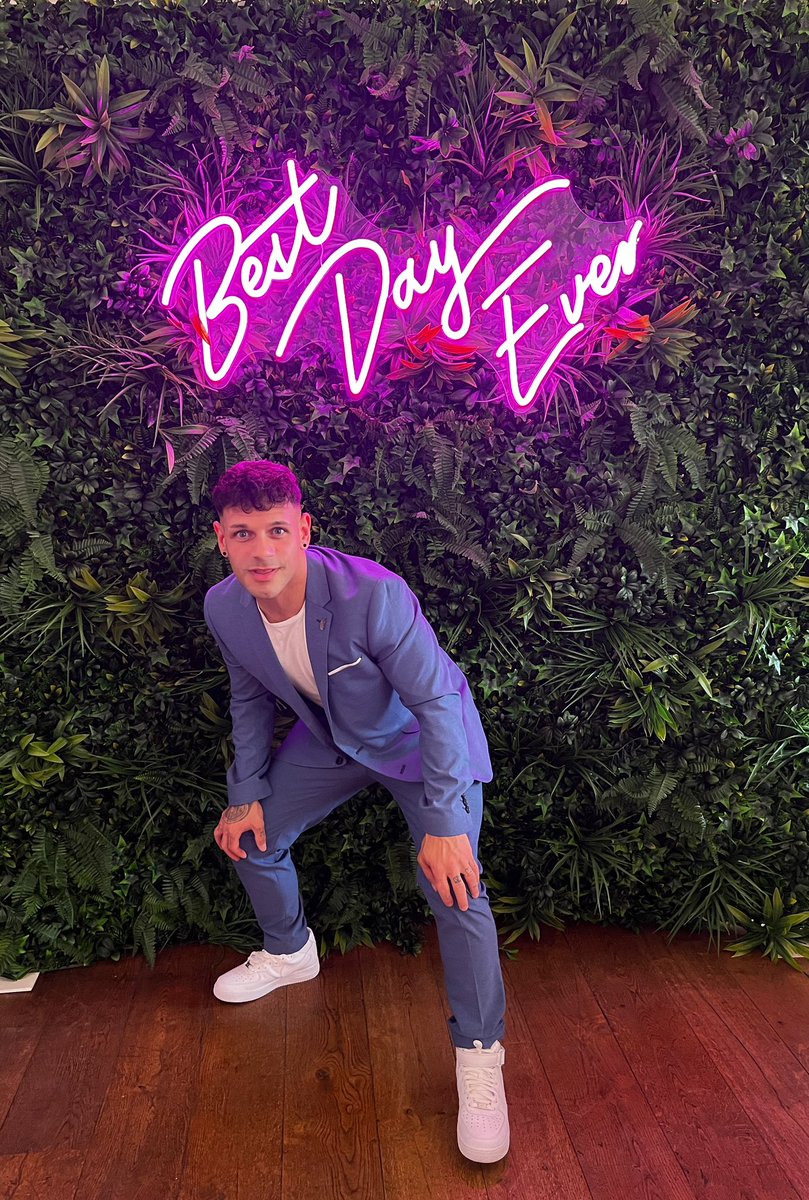 danieltkurtis's tweet image. Congratulations Craig Pennington and Stevie Hayes on your wedding. Thank you for inviting us to share the beautiful occasion with you. 

We feel truly 🥰 honoured.

#wedding #gaywedding #norwoodhall #dk #ck #dankurtis #calkurtis