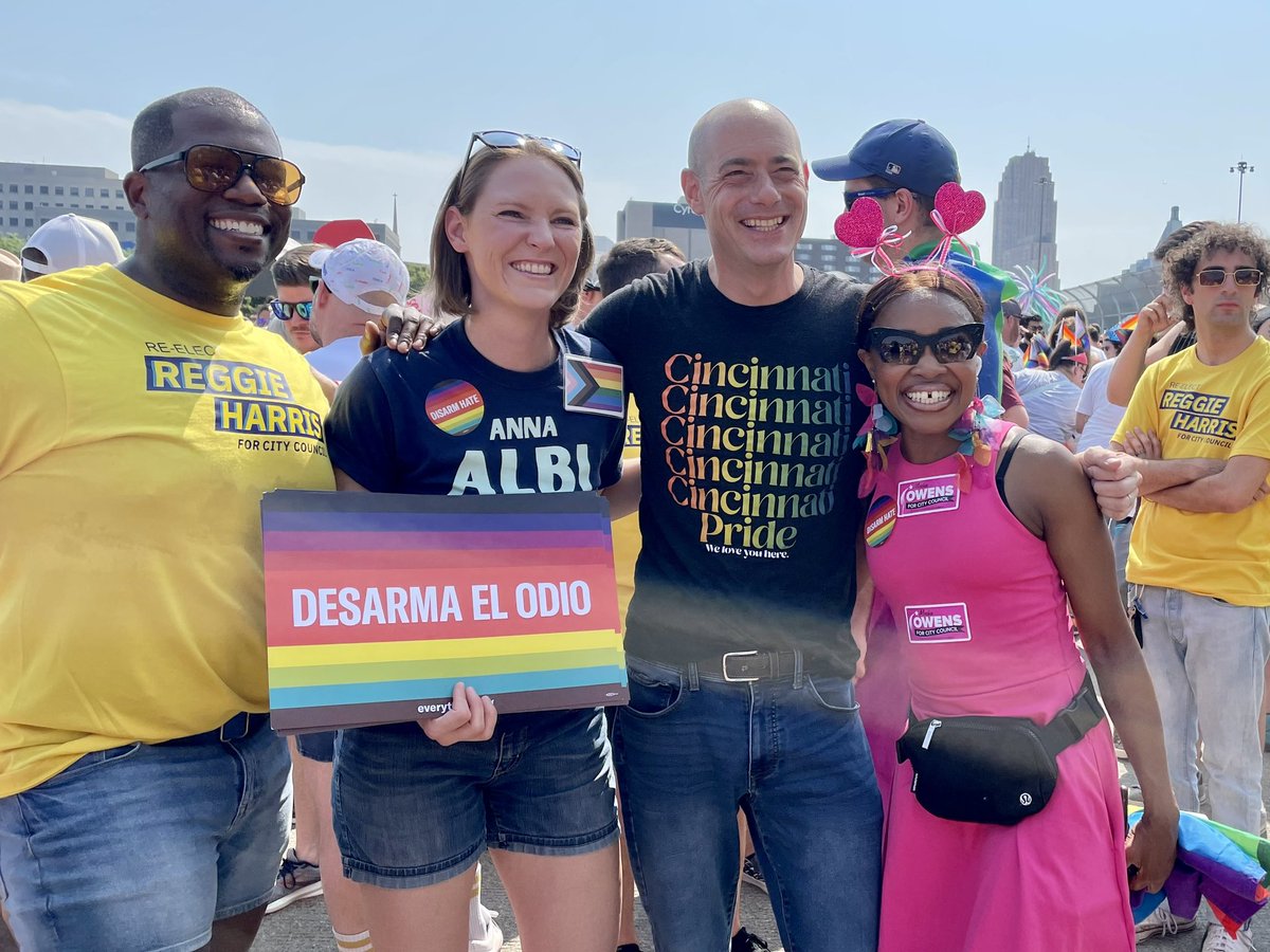 Anna_Albi's tweet image. Had an amazing time at Cincinnati #Pride! #LoveIsLove &amp;amp; we will continue to ensure everyone feels welcomed &amp;amp; accepted in the Queen City! ♥️🧡💛💚💙💜