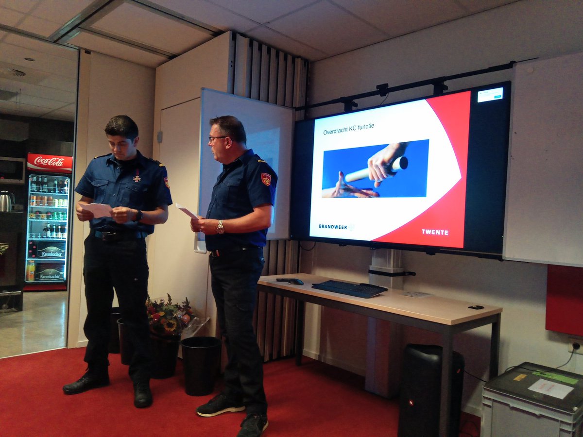 Korpsavond in Tubbergen in het teken van afscheid: stilstaan bij overlijden van een korpslid afgelopen jaar, afscheid van oudste vrijwilliger Peter (tot 69!! actief in de uitruk), van Bert als KC en van mij als teamleider. Super mooie club die ik in vol vertrouwen loslaat.