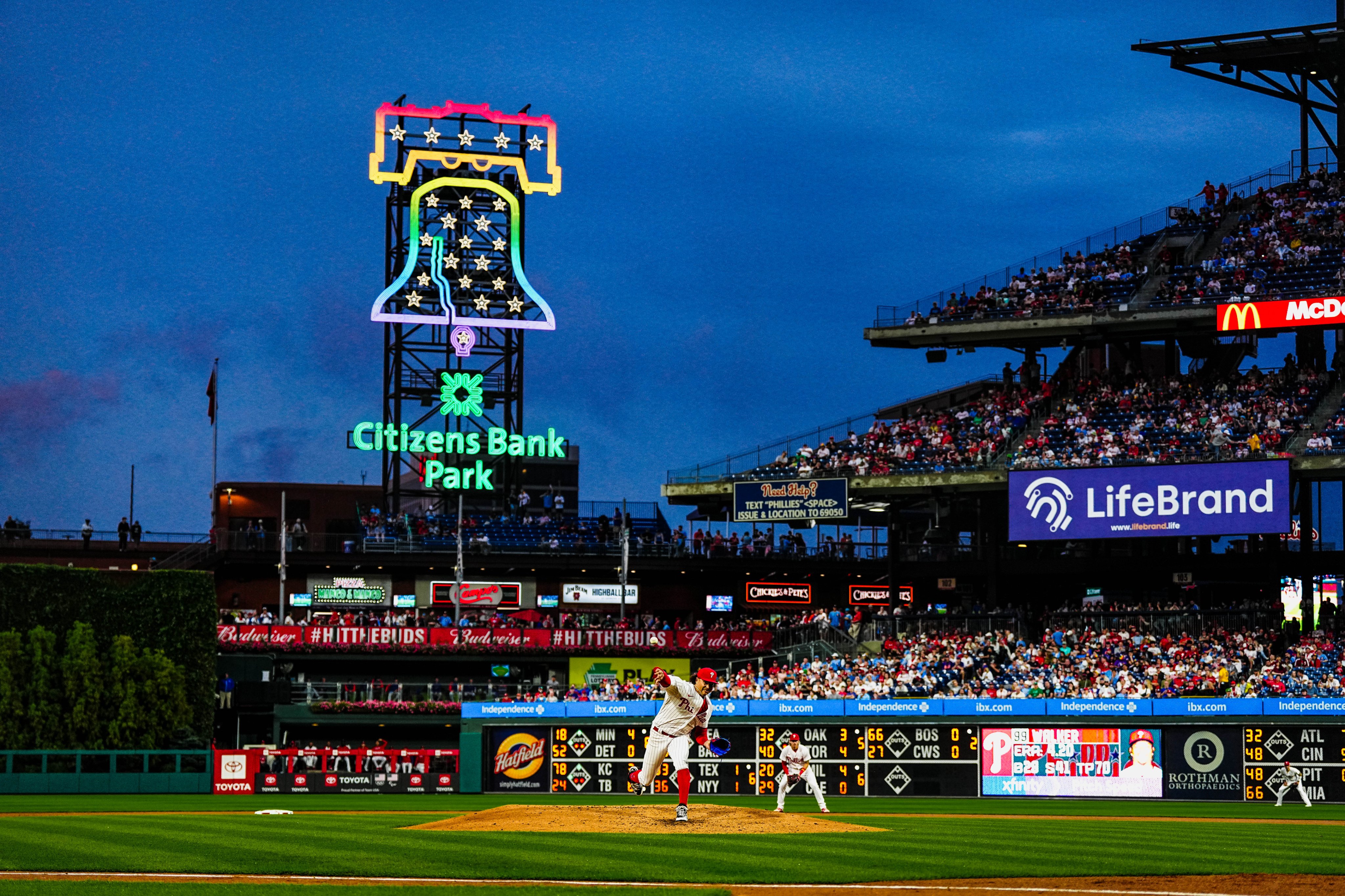 Philadelphia Phillies on X: Some pretty special moments from last night's  Pride Night presented by The GIANT Company ❤️🏳️‍🌈   / X