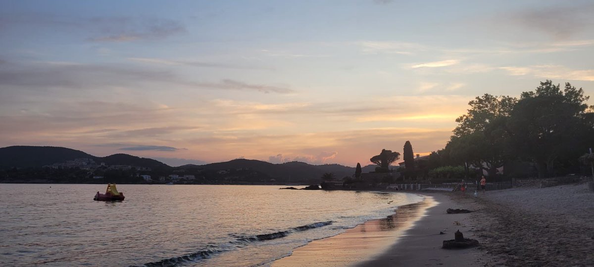 LocationAgathos's tweet photo. ❤️ L’amour https://t.co/kiyGuCByVe