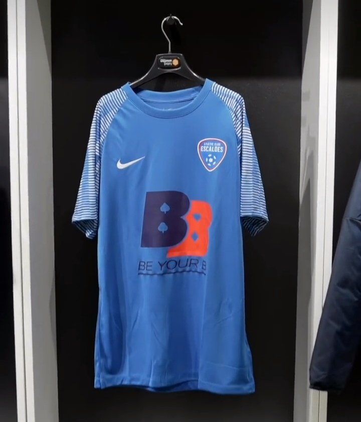 PAndorze's tweet photo. Atletic Escaldes opublikował nowa koszulkę na przyszły sezon https://t.co/FiFMzbKcxe