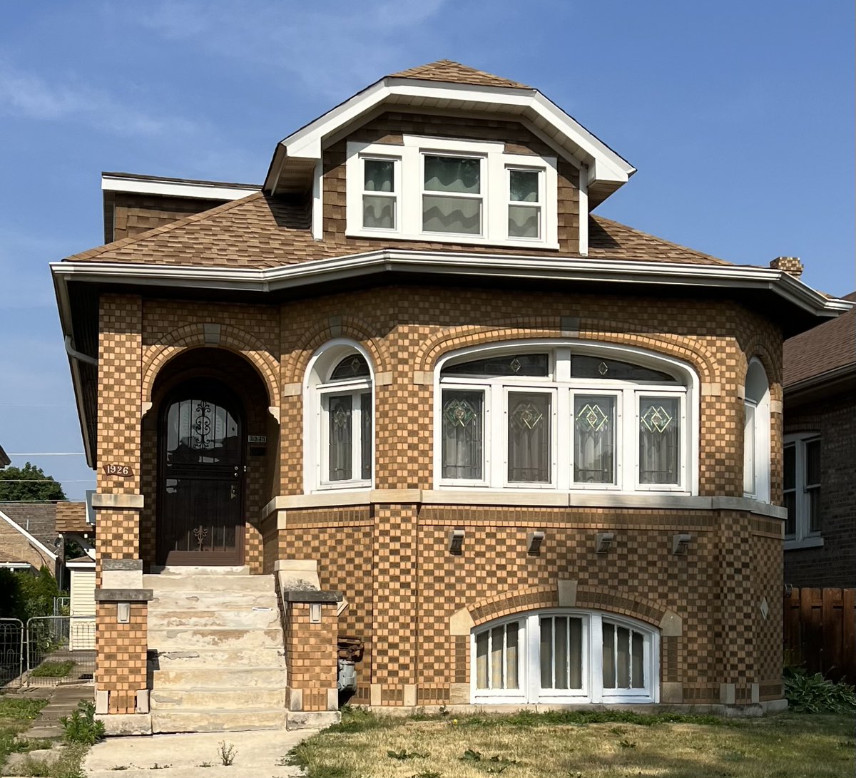 Berwyn bungalows. The leaded glass is so nice.