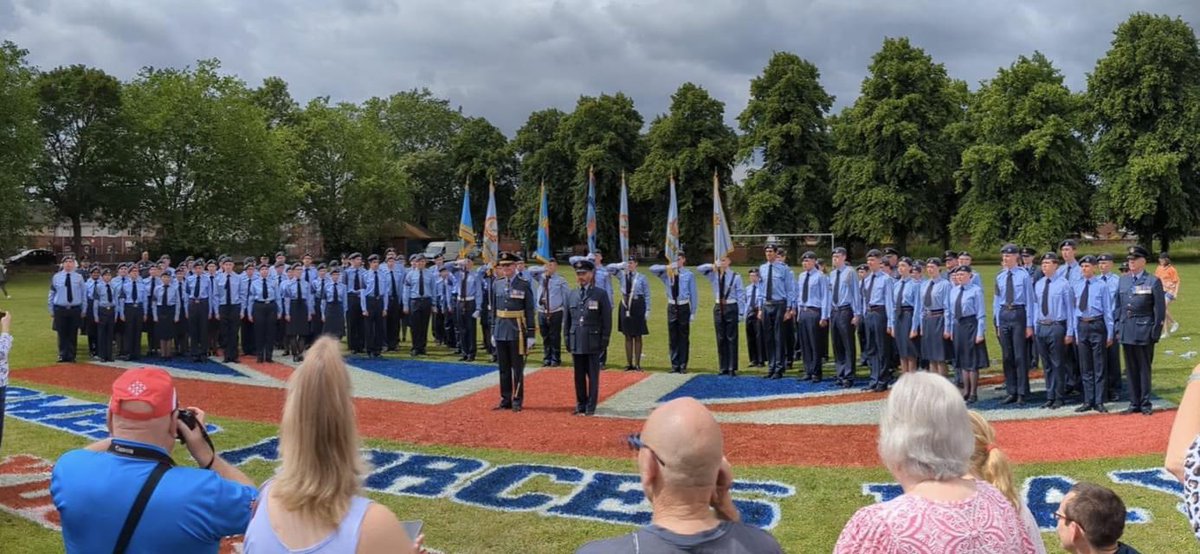 Honoured to stand on parade and honour our Armed Forces. <a href="/ComdtAC/">Commandant RAF Air Cadets</a>  @OC_SWYorksWing  <a href="/SWYorksWing/">South & West Yorkshire Wing Air Cadets</a>  <a href="/RoyalAirForce/">Royal Air Force</a>  <a href="/aircadets/">RAF Air Cadets</a> <a href="/AirCadetsNorth/">North Region - RAF Air Cadets</a> <a href="/ACO_RCNORTH/">RC North - ACO</a>