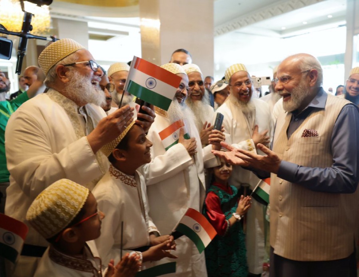 Imman_BJP's tweet image. Indian Muslims and @narendramodi ji (in Egypt)!
#ModiWithMuslims