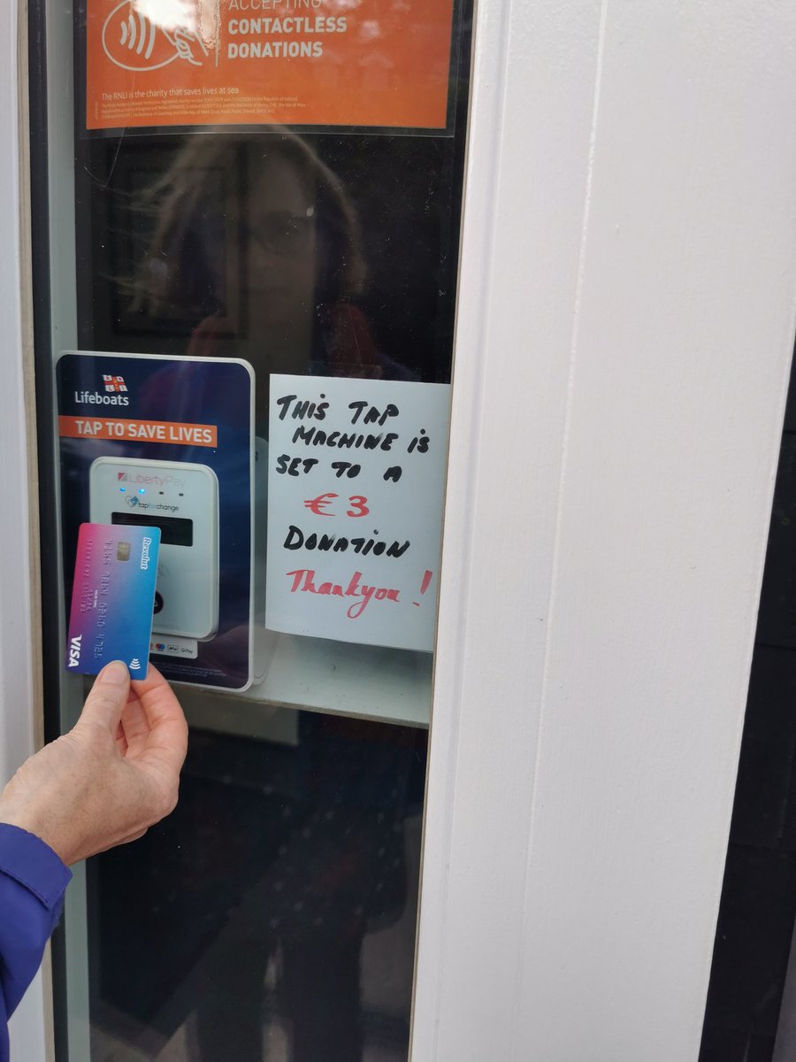 Hillery Collins tweet media