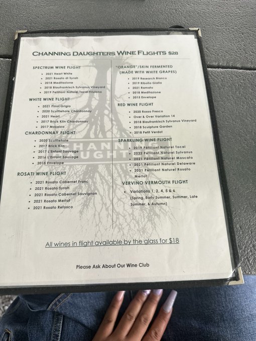wine tasting? 🍷 https://t.co/AvrHbFpK5j