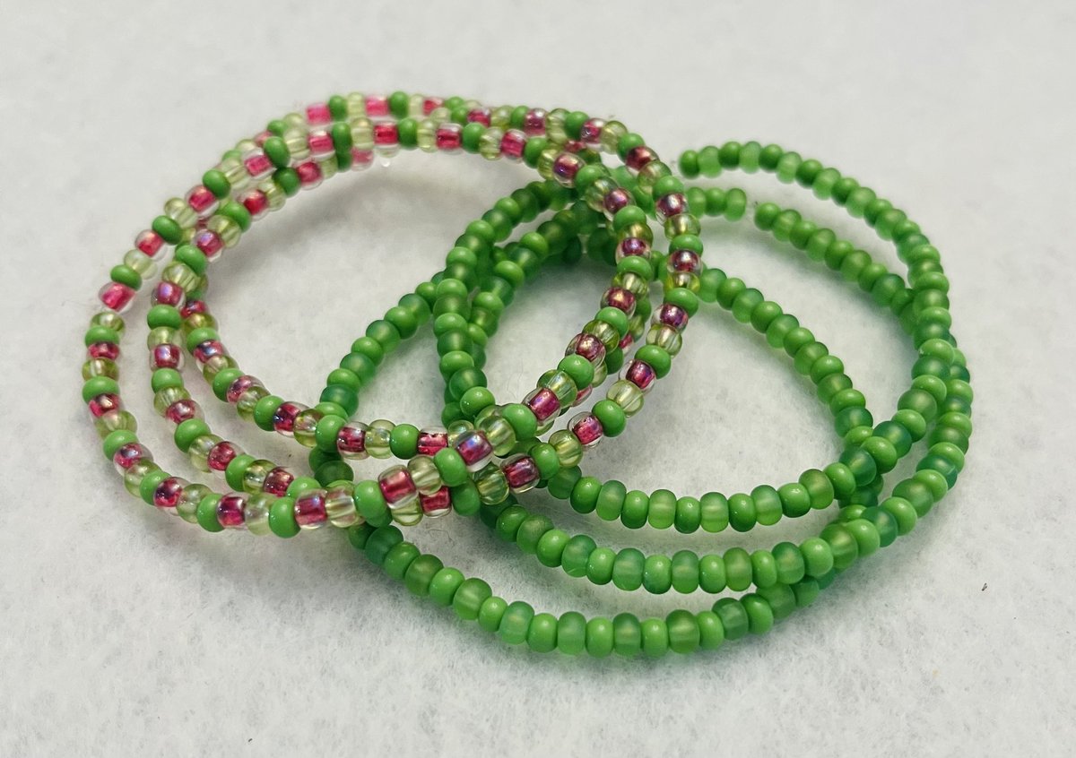 New watermelon and lime seed bead bracelets! 🍉💚

Available on Etsy: Etsy.com/shop/BinarySta…

#etsy #etsycanada #etsyshop #etsyhandmade #etsyjewelry #etsybracelets #etsyfinds #etsyjewellery #handmade #etsyseller #etsysellers #etsystore #etsycanadaseller #handmadecanada