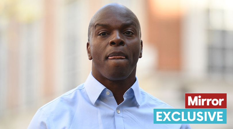 STORY

Partygate Tory Shaun Bailey admits he WAS in CCHQ until long after bombshell video was filmed 

mirror.co.uk/news/politics/…
