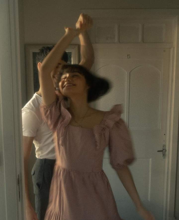 couldbeus69's tweet photo. Dance with me darling https://t.co/0f2VbIkIX0
