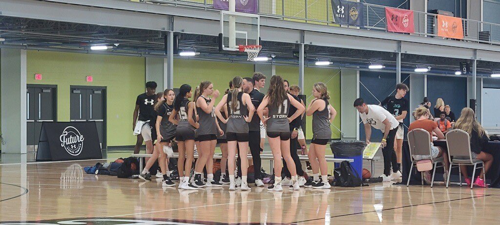 NEStormBball's tweet image. NE Storm 8th Platinum is off to a 3-0 start and win their pool after wins over Stars Basketball (TN) OWE 2027 (TX) and Team Thrill (MD) at the UA Future Finals Championship Weekend in Ohio! #NEStorm