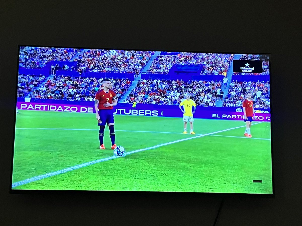 SrDiez_'s tweet photo. Para cuando el de #TwitterChivas ? 🔴⚪️ 🤪 https://t.co/8v7FYAIZmh