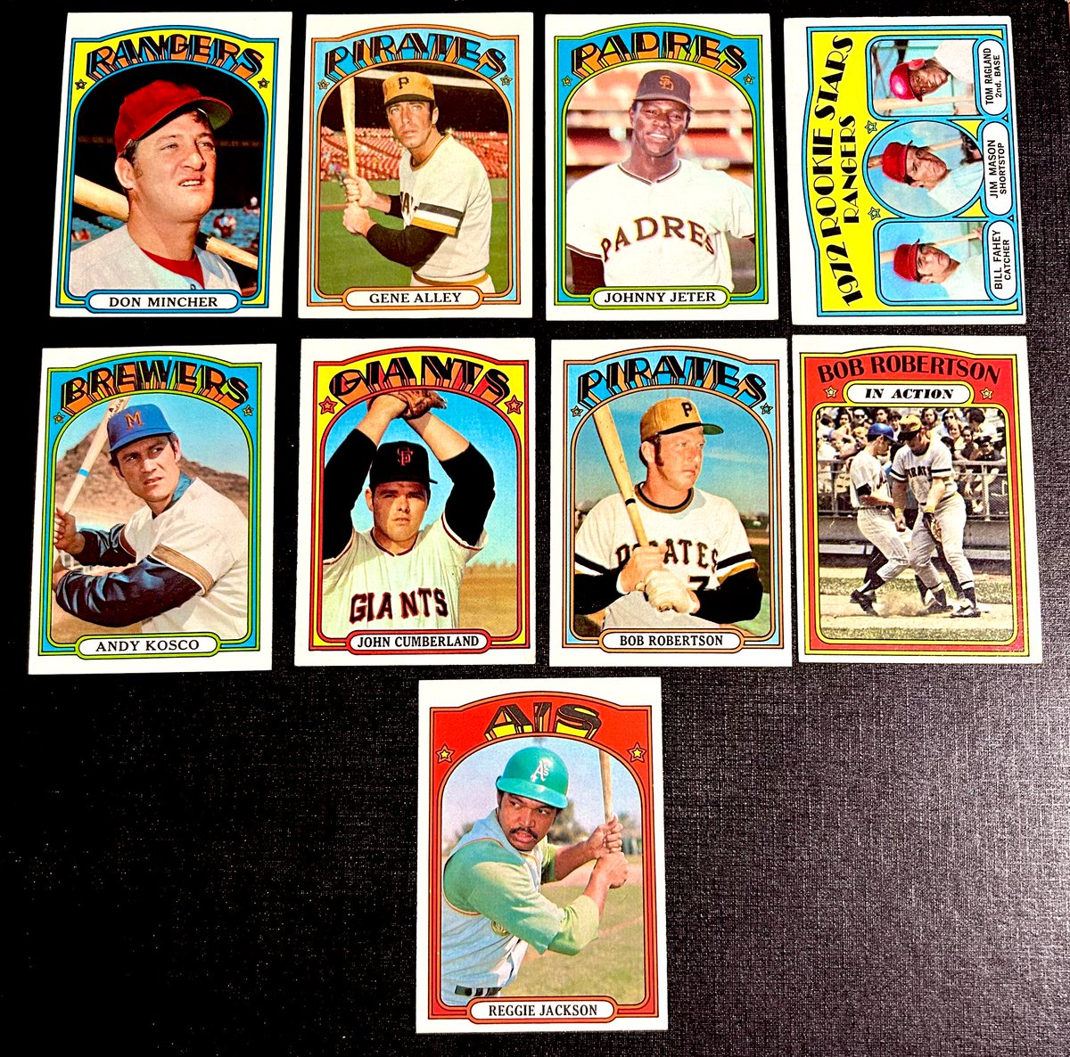 sportsguy_TO's tweet photo. Steamrolling to the finish line now. That Reggie 🤌🏼 what a card. #72Topps #SetBuilding #VintageCards https://t.co/V6WZbptuIN