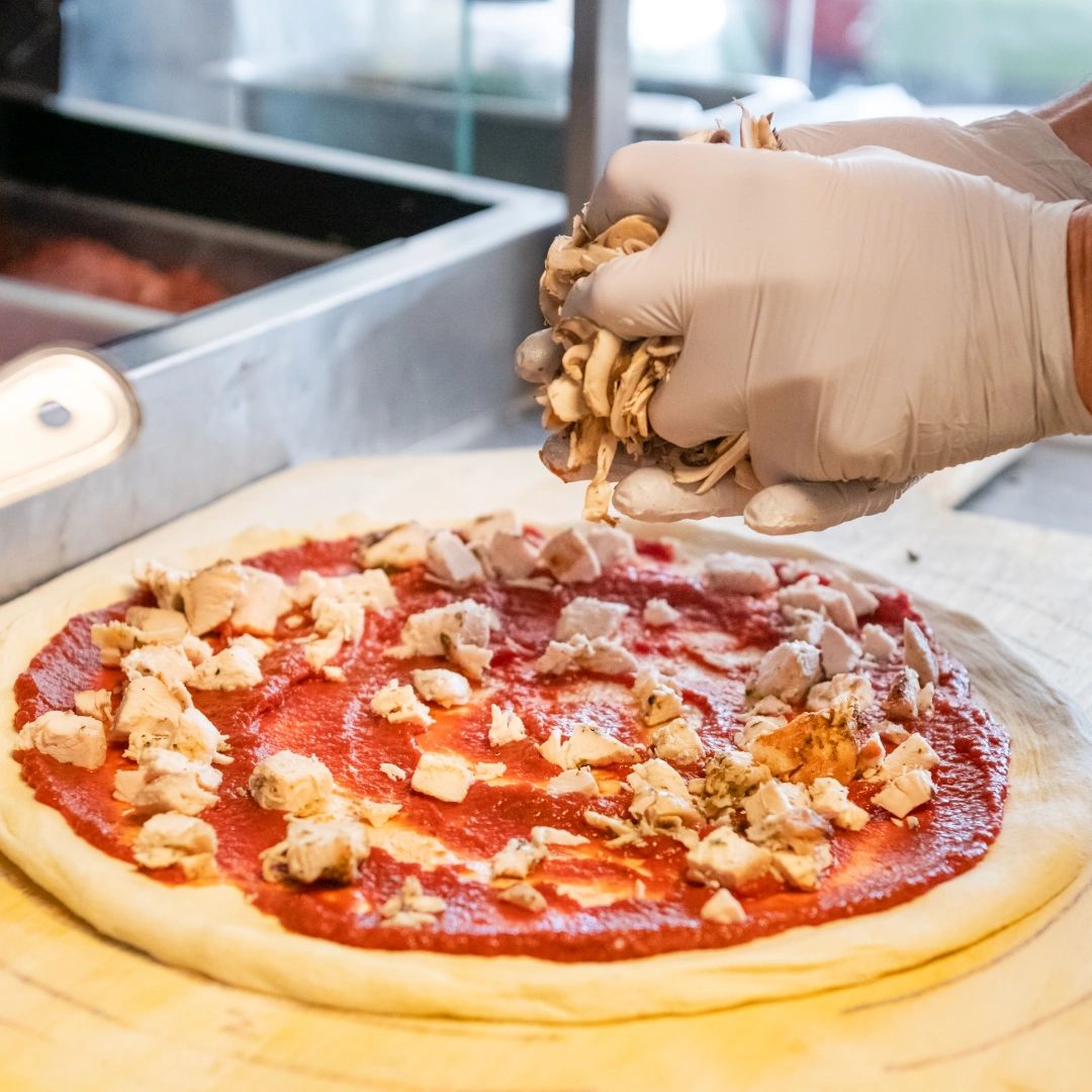 Craving a slice of heaven? Napoli Pizzeria is here to satisfy your pizza cravings! Our hand-tossed pizzas, cooked to perfection in brick-deck ovens, will transport you to the streets of Italy. Come and experience authentic Italian flavors right here in Vallejo. #PizzaParlor