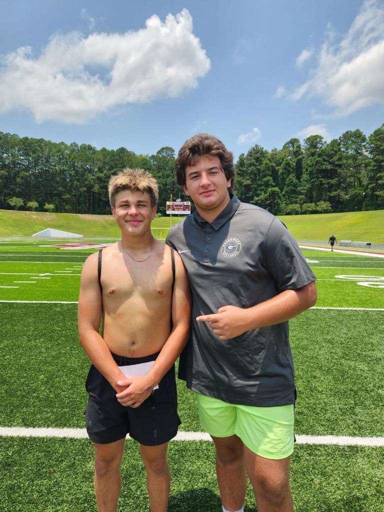 I had a great time at the <a href="/ReddiesFB/">Henderson State Football</a> camp today. <a href="/AkiraFujibayas2/">Akira Fujibayashi</a> <a href="/GWDFootball/">Coach Young</a> <a href="/GreenwoodFball/">Greenwood Football</a> <a href="/PrepRedzoneAR/">Prep Redzone Arkansas</a>