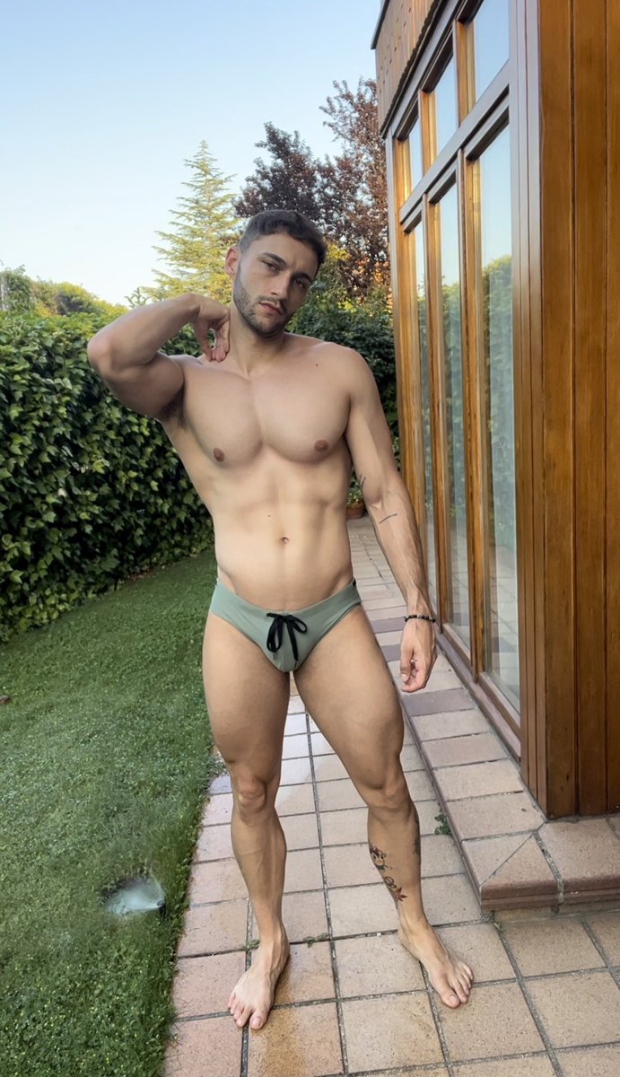 Titobast tweet media