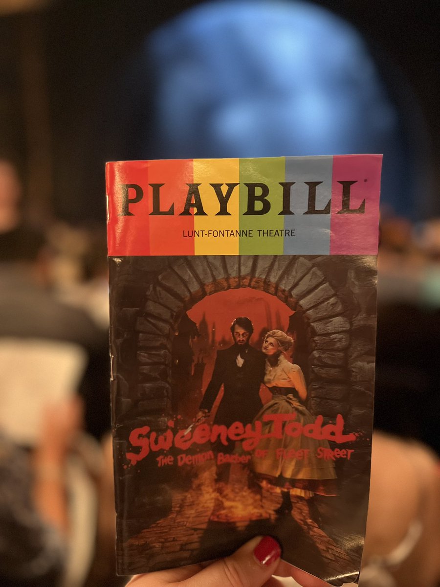 Interrupting my Outlander scrolling to attend the tale of Sweeney Todd with #JoshGroban and #AnnaleighAshford!