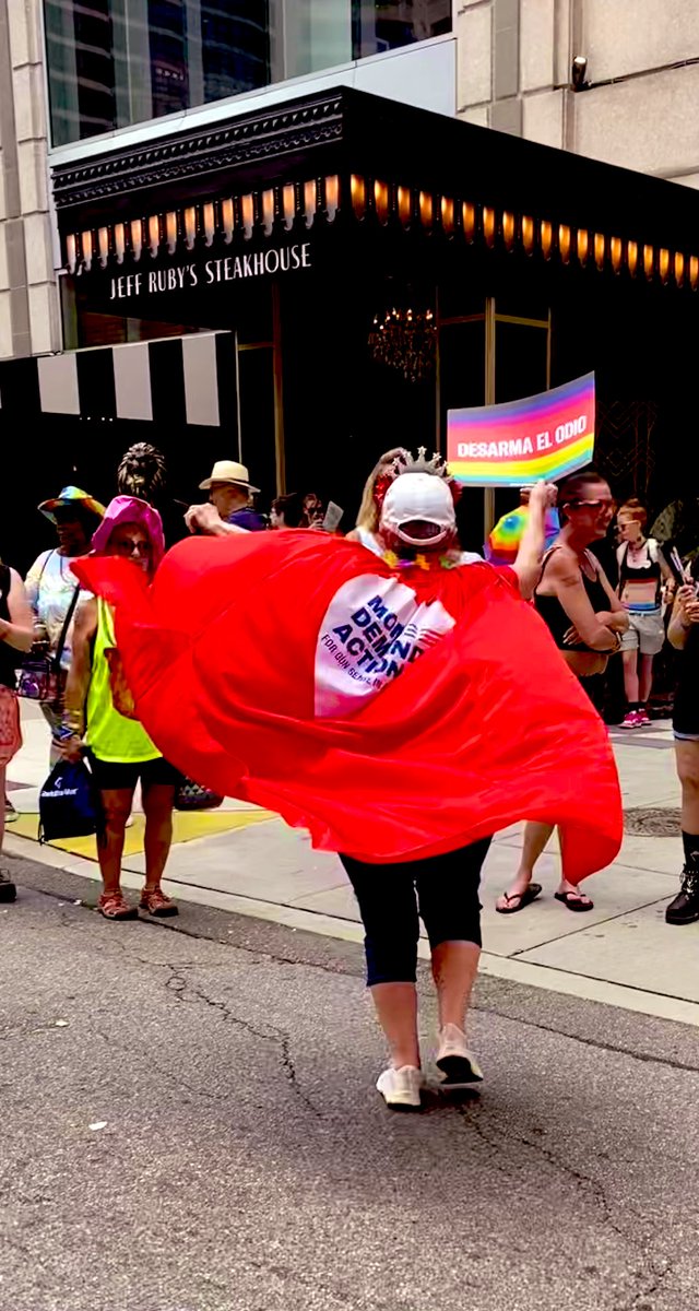 🌈Happy Pride 🌈 from Cincinnati OH! @MomsDemand will continue to work to ensure that ALL of us may live safe from violence. #DisArmHate