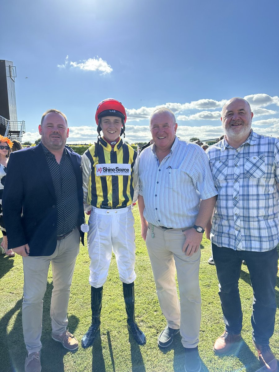 We had better results on the track, it’s a game of resilience, but the team goes forward, thank you <a href="/jonnypeate2/">jonny peate</a> and <a href="/rogerfell22/">Roger G Fell</a> <a href="/Nawton_Racing/">Roger Fell & Sean Murray Racing</a> <a href="/GoveShaw/">Gove & Shaw Racing</a>