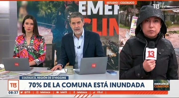 TrianaVOXX's tweet photo. La comuna de #Coltauco tiene una población del último Censo 19.700 habitantes, gracias al #SistemaFrontal el 70% de la comuna está bajo el agua, el #GobiernoQliao NO puede informar q solo hay 400 damnificados a nivel nacional!! Weones Mentirosos!!! #RegionOhiggins #Rancagua https://t.co/dsAnDZxstb