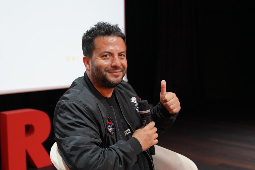 marmara_aihl's tweet image. Dünyadaki teknolojik ve dijital gelişmelerden gençleri erkenden haberdar eden #shiftdelete kurucusu Hakkı Alkan Marmara Girişimcilik Zirvesi&apos;nde dijital dünyaya nasıl dahil olduğunu, gelişmeleri nasıl takip ettiğini anlattı.

#marmaragirisimcilikkulubu