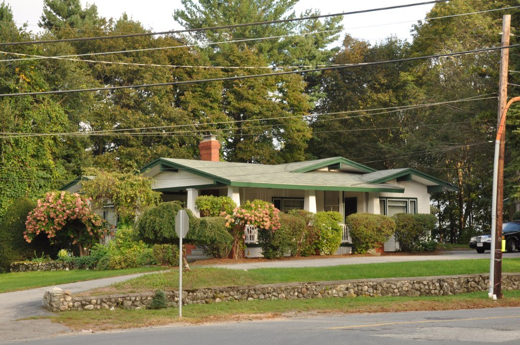 craftsman style in wakefield, massachusetts (1910)...