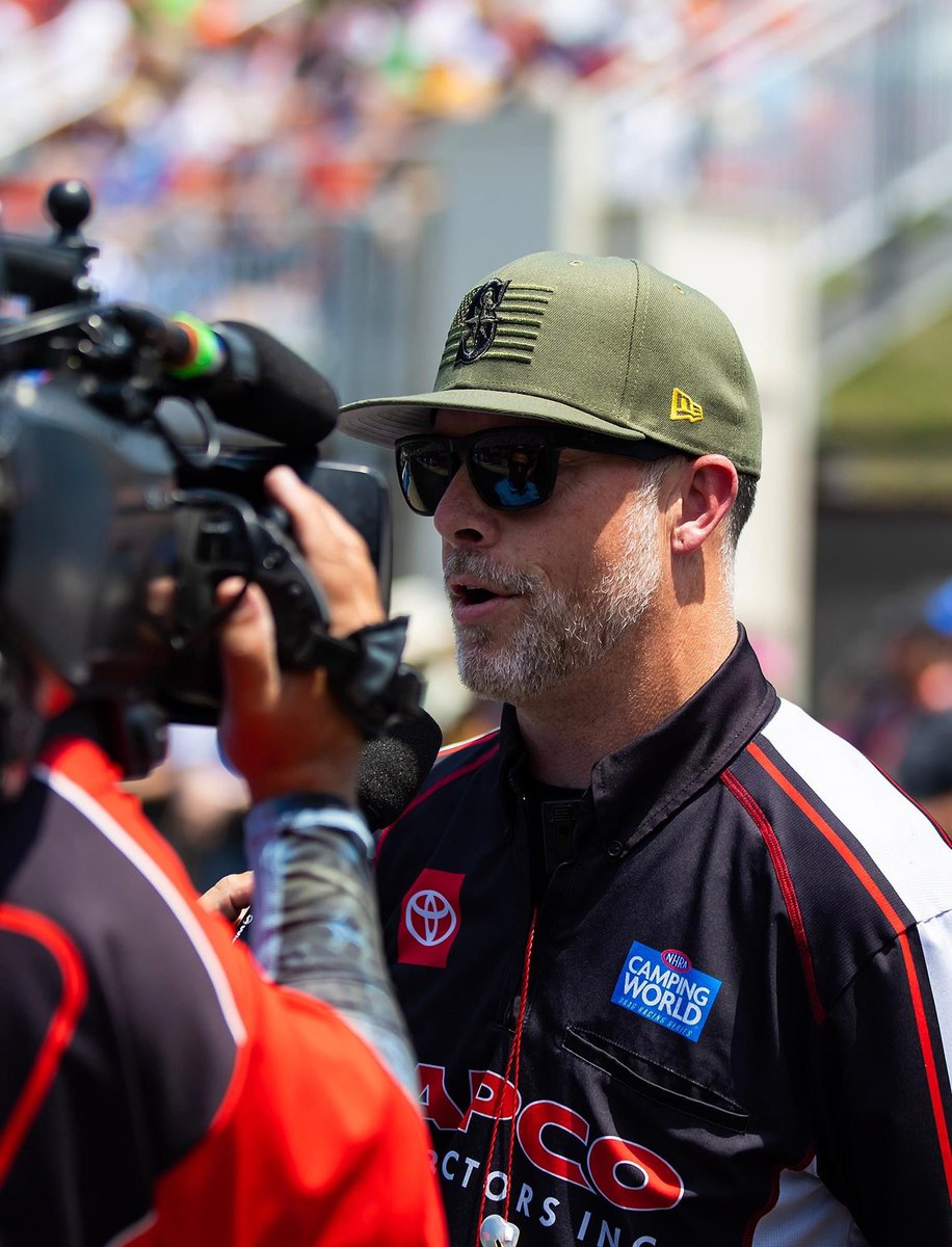 Lights {out} , camera, action 😎

#HowAboutDemCapCoBoys wearing our shades at the starting line 

#nhra | #drag | #dragracing | #lightsout | #fatheadzeyewear | #capco | #torrenceracing | #norwalk | #ohio | #stevetorrence | #topfeul | #dragster | #fox | #foxnews | #toyota |